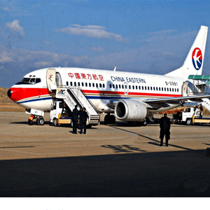 哈密伊州空运航空快运业稳步发展的原因是什么？